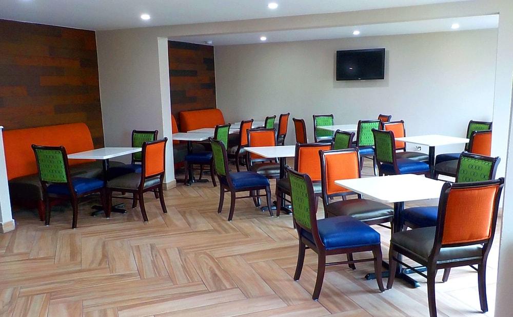 Surestay Hotel By Best Western Florence Extérieur photo